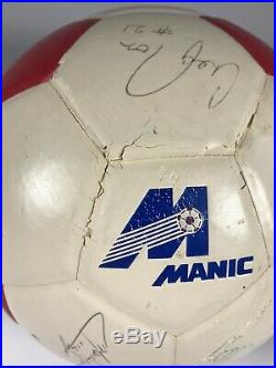Vintage 1983 Montreal Manic NASL Team Signed Spalding Soccer Ball 11 Signatures