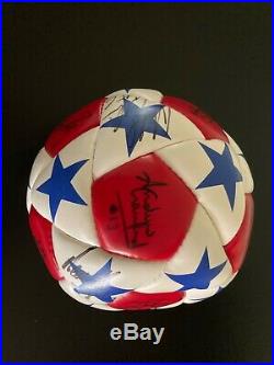Vintage Buffalo Blizzard Official NSPL Soccer Ball Autographed by Team