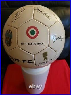 Vintage Juventus F. C 1992/1993 select signed ball, great condition