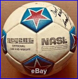 Vintage Original 1978 NASL'Oakland Stompers' Signed Soccer Ball Shep Messing