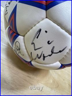 Vintage San Jose Earthquakes Team Signed Soccer Ball MLS Autographed Ball Umbro