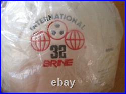 Vintage Signed Pele Brine International 32 Soccer Ball 708877