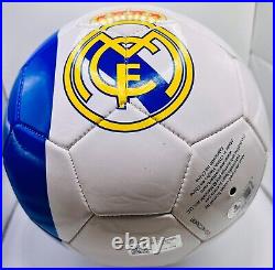 Zinedine Zidane Signed Soccer Ball Real Madrid France Beckett Witnessed